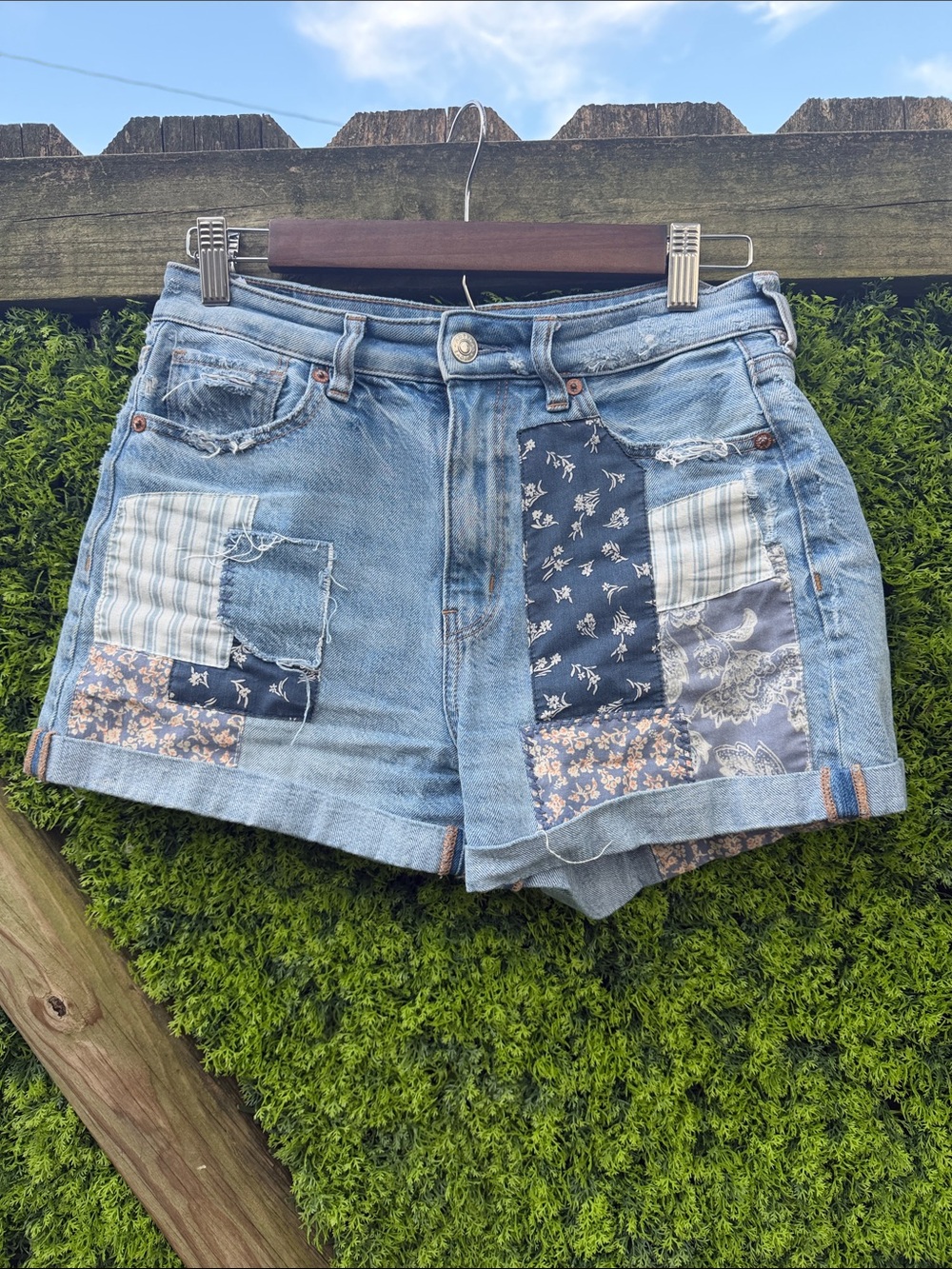 American Eagle Patchwork Light Blue Denim Women's Shorts